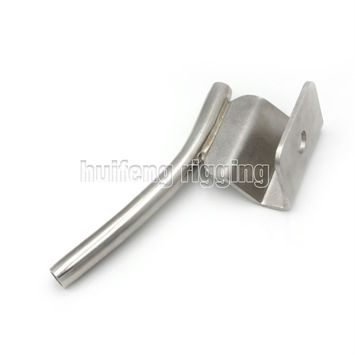 Braket Menengah S026